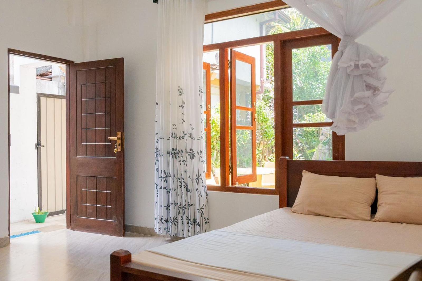 Lakru Home Stay เวลิกามา ภายนอก รูปภาพ